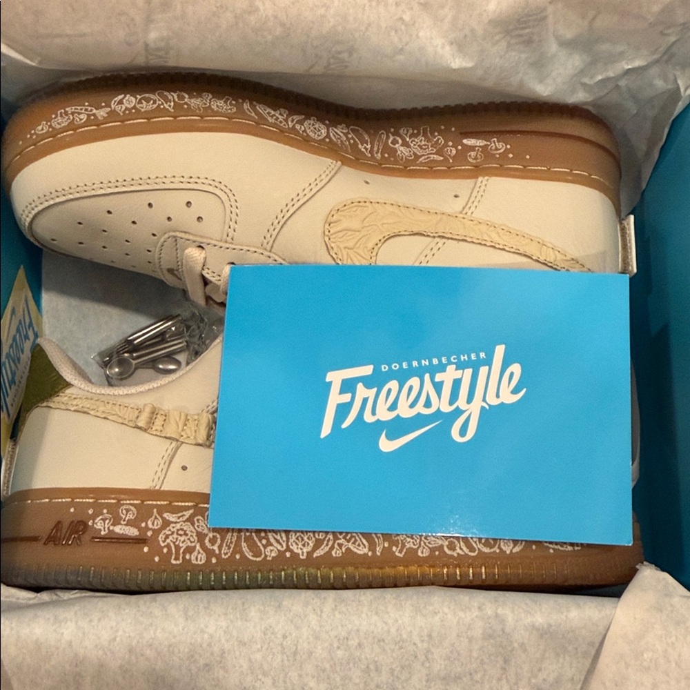 Nike Doernbecher Freestyle Oli Fasone